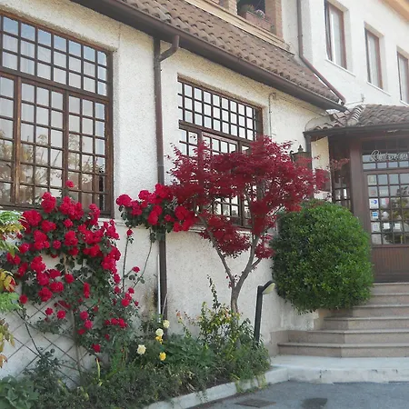 Il Rustichello 3* 로나토