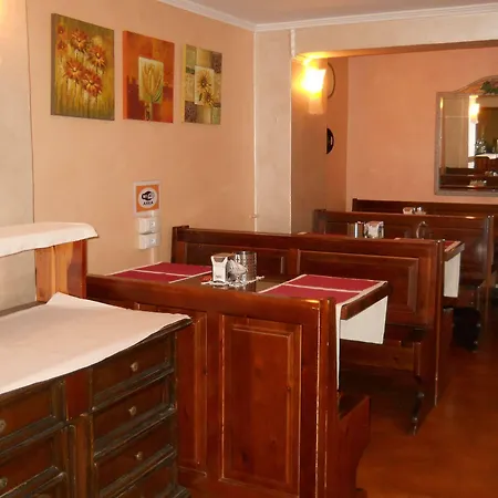 Il Rustichello 3*
