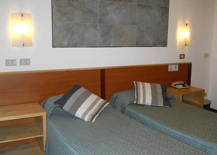 Hotel Il Rustichello Lonato del Garda