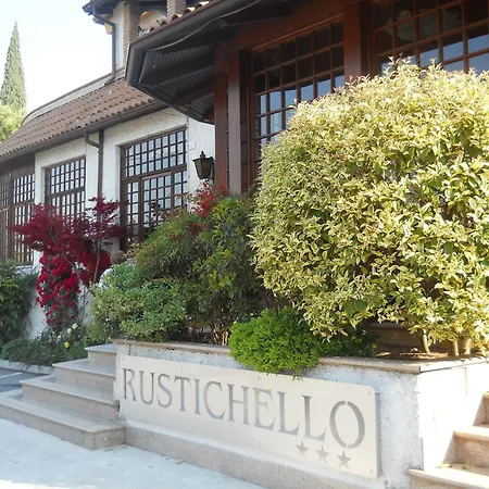 מלון Il Rustichello 3*
