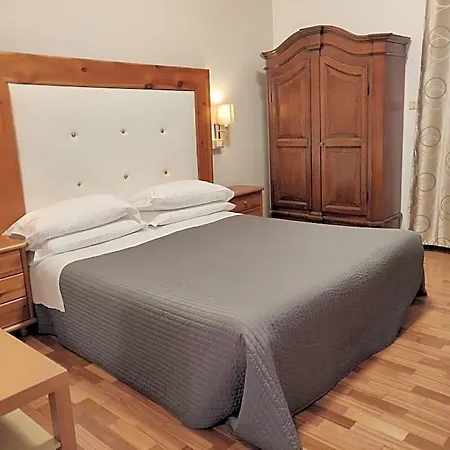 Il Rustichello 3*