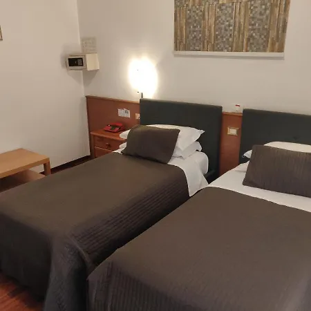 Il Rustichello Hotel Lonato del Garda